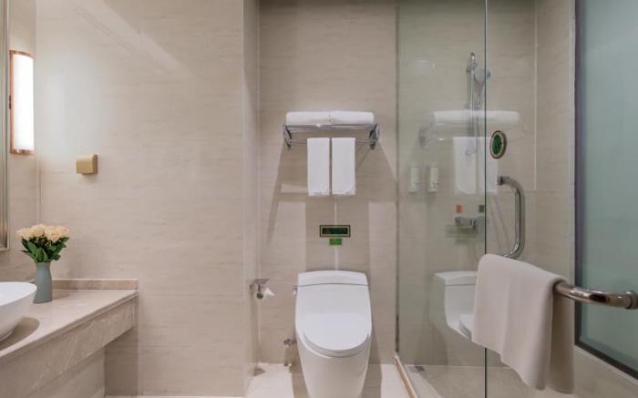 Vienna International Hotel Henan Puyang Zhongyuan East Road High-speed Railway Station