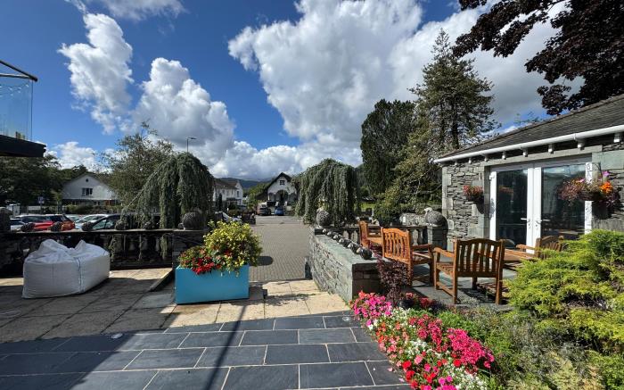 Ambleside Rooms & Suites