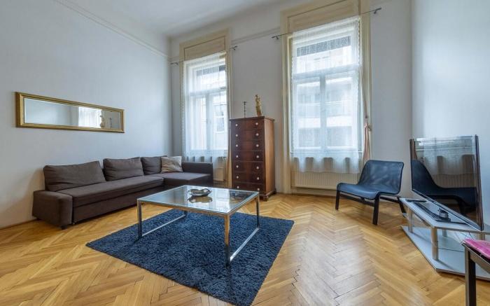 Bouillon apartment-city heartbeat near to  Danube