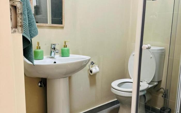 Cosy two bedroom apartment for short and long stays rental