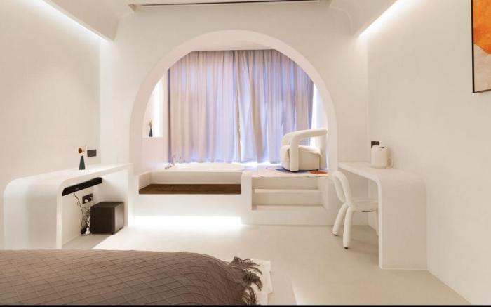 舒适观海巨幕影音浴缸大床房