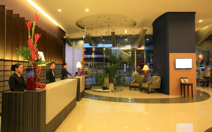 Malayan Plaza Hotel