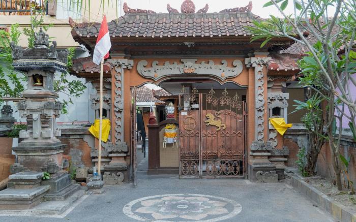 Dara House