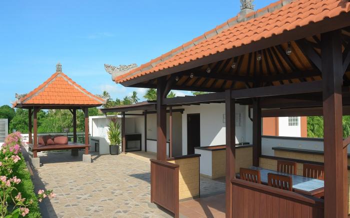Dahlia Moon Villa