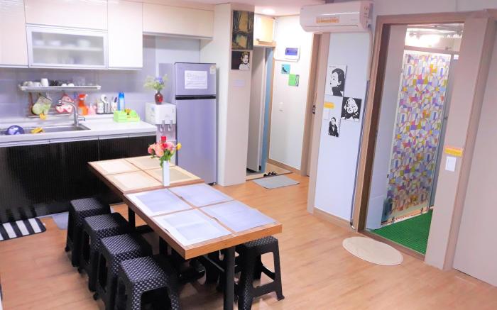 BUSAN ST. WLB GUEST HOUSE private Space 6-8 guests