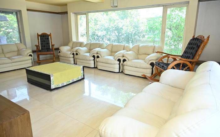 Ritz 4bhk Swargate, Pune