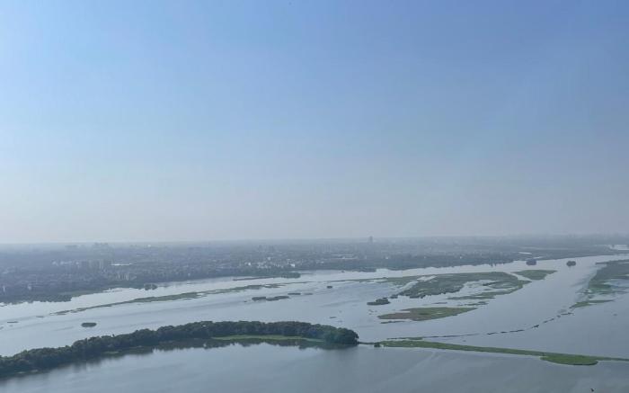 40th Floor Skyline Serenity, River View