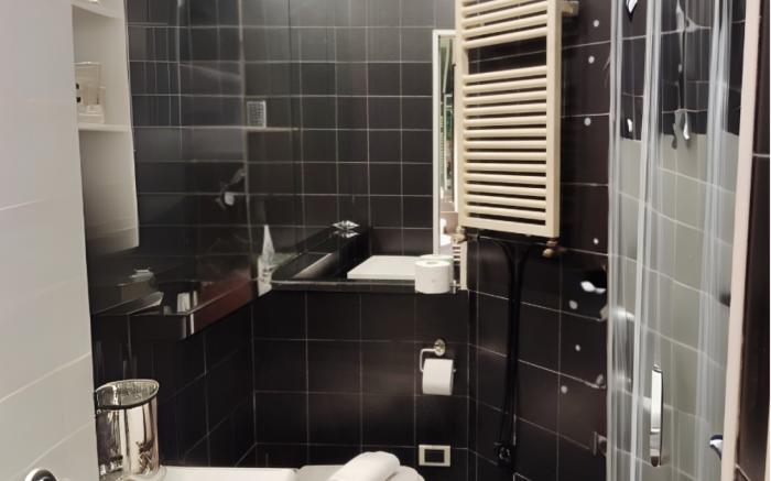 VFH Eustachi Stylish apartment