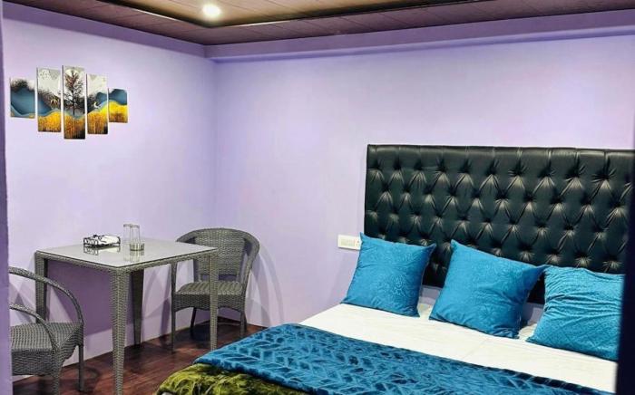 The Safal Stays-Dorms, Rooms and Cafe