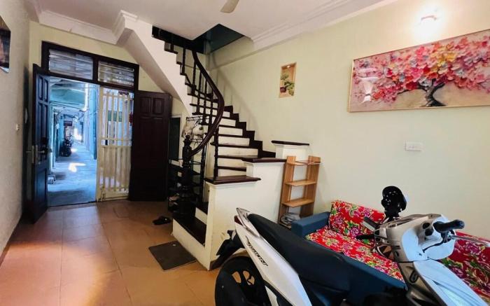 Studio giường và cửa sổ lớn 