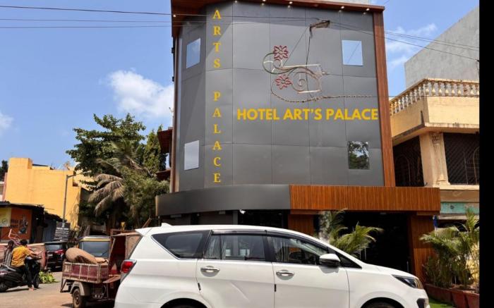 Arts palace