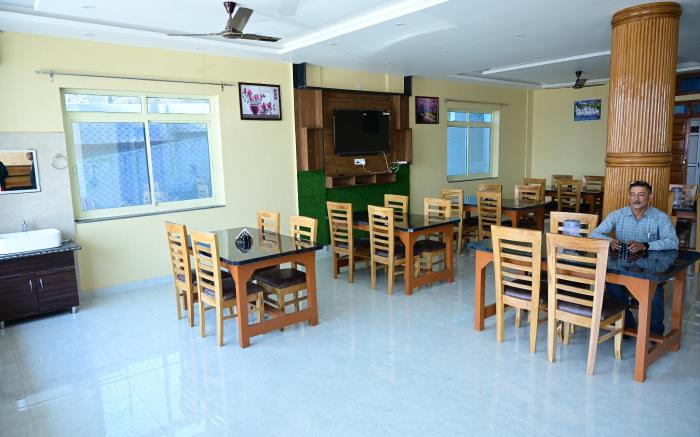 Kasturi Resorts Kanatal