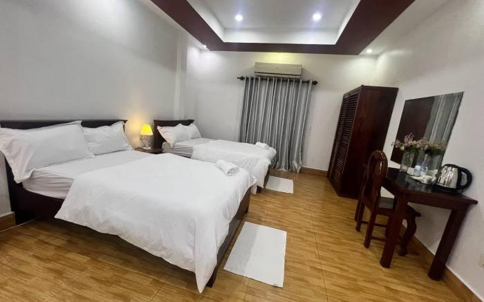 The Leaf Hotel SR