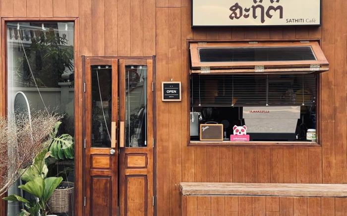 Sathiti Cafe & Bed