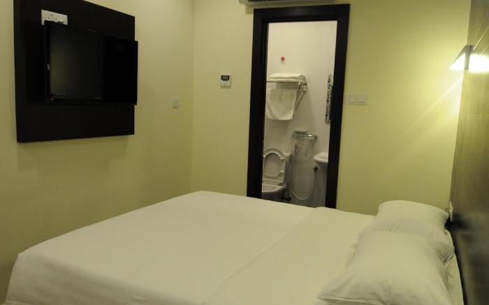 Cathay Hotel