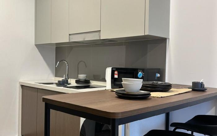 Luxury Studio - Walking Distance to Bukit Bintang