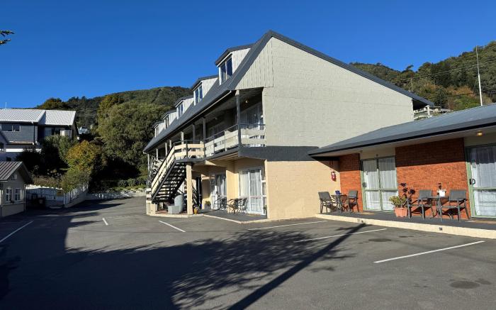 Aldan Lodge Motel