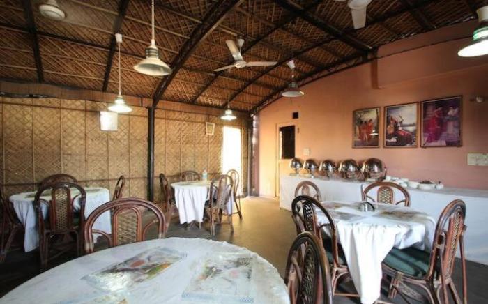 OYO 834659 HOTEL VEER PALACE