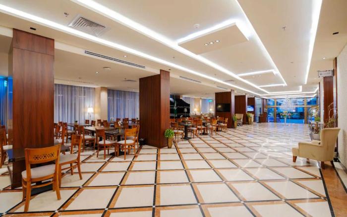 Alhamra Vivid Aparthotel by Checkmyguest