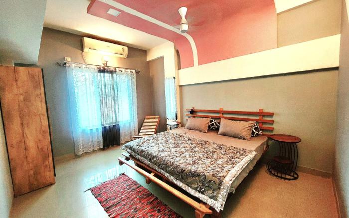 The Purple Leaf Home stay