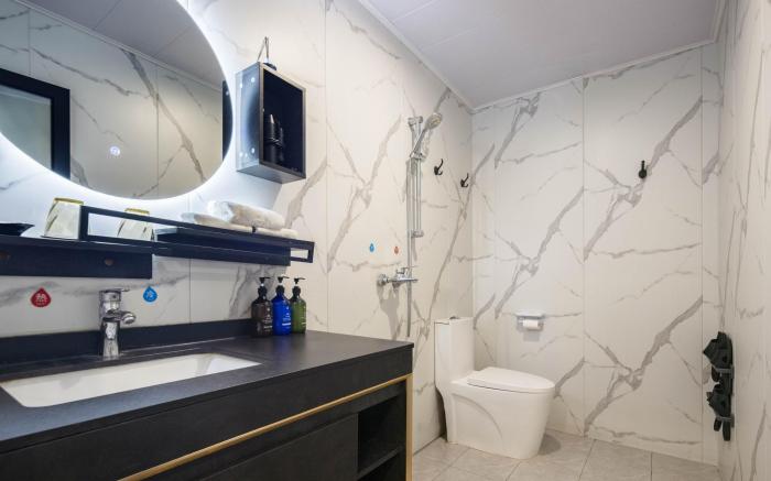 Yiyuan · Designer Influencer Hotel - Chengdu Tianfu International Airport Branch