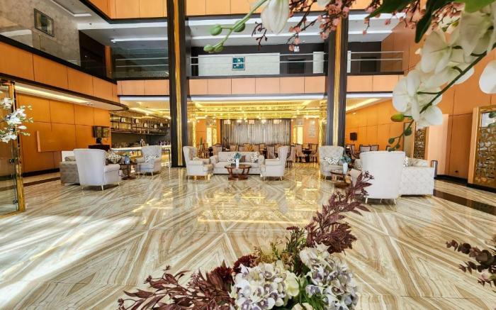 Holiday Al Khaleej Hotel