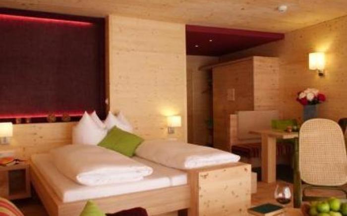 Holzhotel Forsthofalm