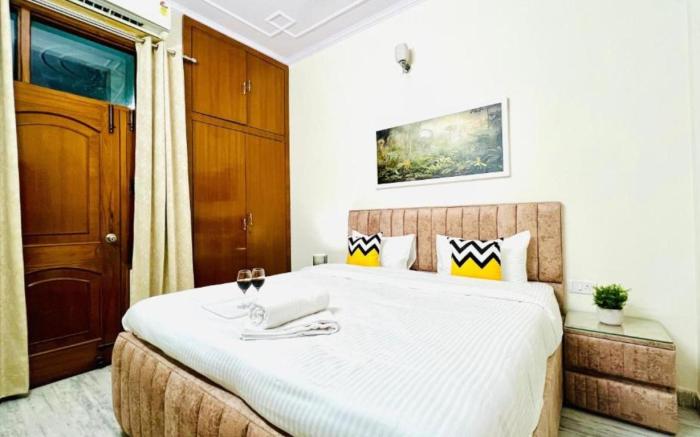 BluO Modern 2BHK Rohini - Parking , Balcony