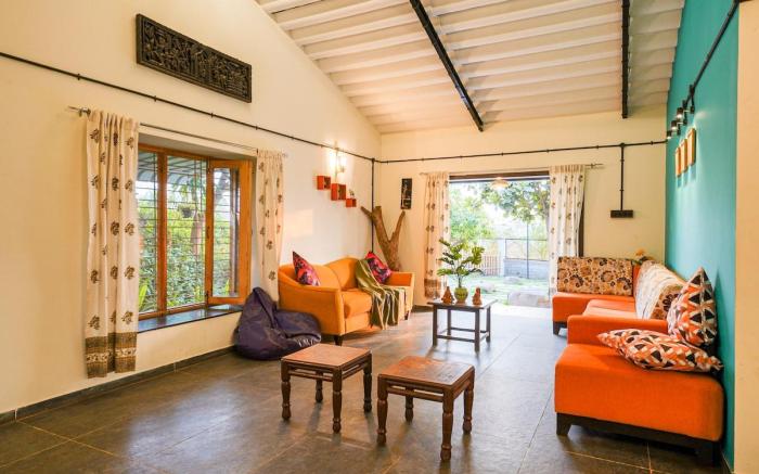 Caasa Tranquilla Somatane with pool by River Pawna