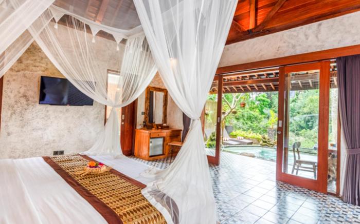 Hoshi Jungle Resort