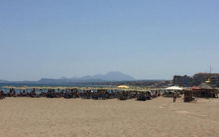 Erieta sea view apartment,50m from the beach