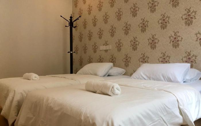 Island Hostel Bayan Lepas