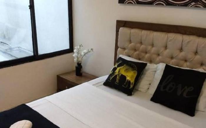 SAN JACINTO HOSTEL