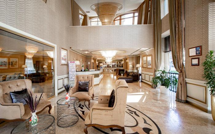 Sapphire Inn Hotel