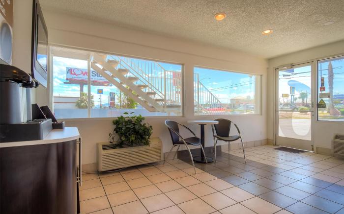 Motel 6 Las Vegas, NV - Boulder Highway