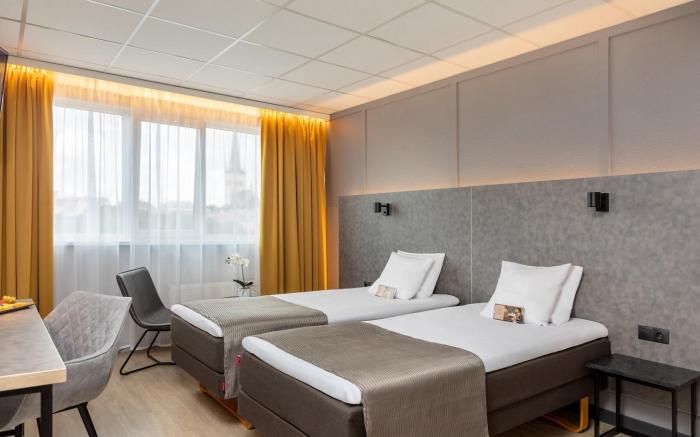 Metropol Hotel