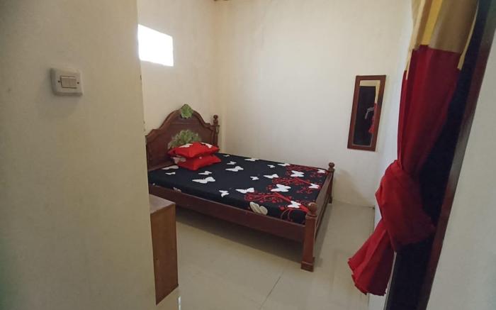 Guci Wisma Sentani 1 Rumah 4 Kamar lt Bawah