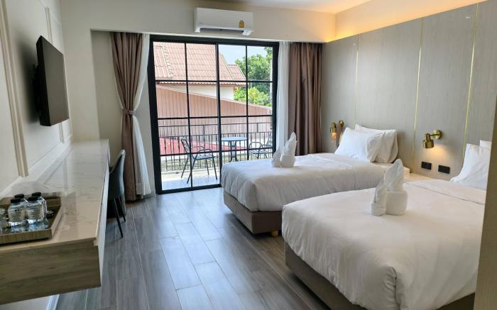 la mella hotel thakhek