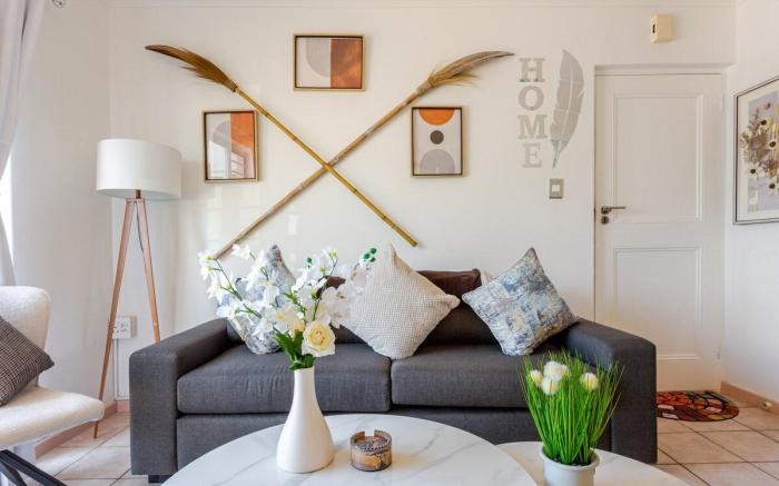 Caline-V Luxury beach Front Flat