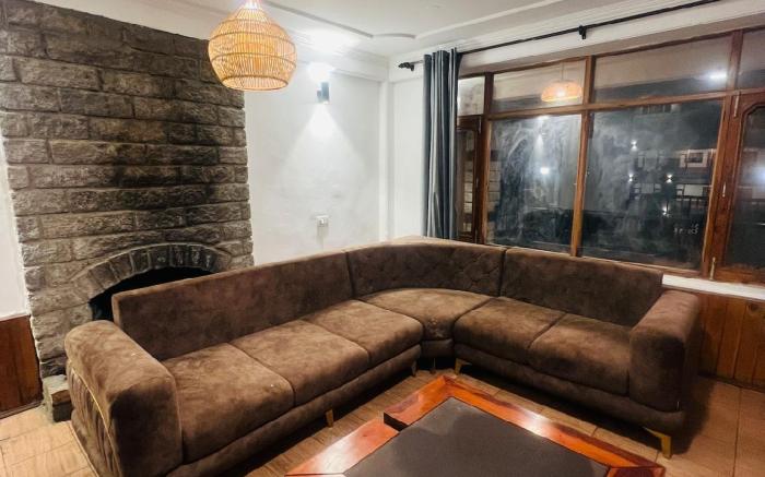 Morr bagh - 3 bed room suite