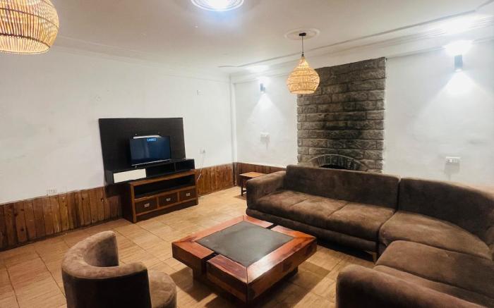 Morr bagh - 3 bed room suite