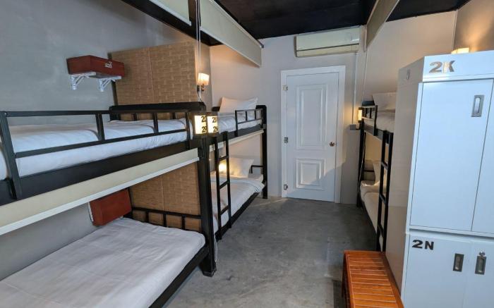 Tonle Hostel