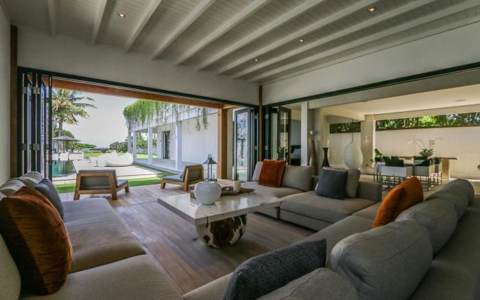 The Beach Villa Cemagi