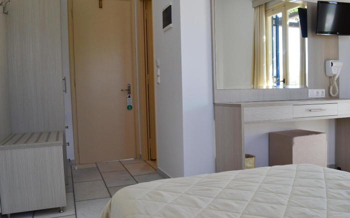Brothers Hotel