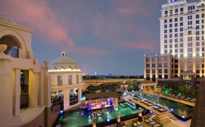 Kempinski Mall Of The Emirates Hotel