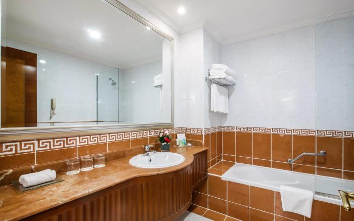 Grand Excelsior Hotel Bur Dubai