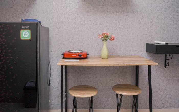 Cozy Studio Apt at Transpark Bintaro By Travelio