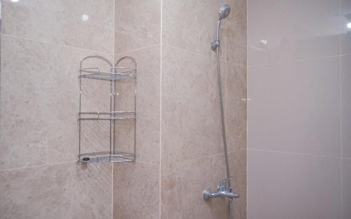 Cozy Studio Apt at Transpark Bintaro By Travelio