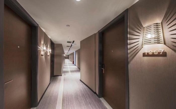 Home Inn Plus Jinan Daguanyuan