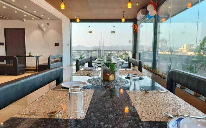 Hotel Maple Residence